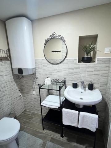 Salt & Soul Apartment เซนญ์ ภายนอก รูปภาพ